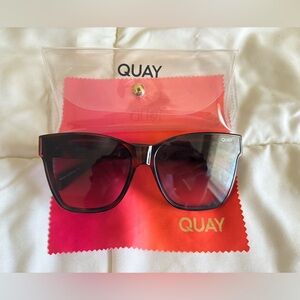 Quay “frameless” sunglasses with case and lens cloth